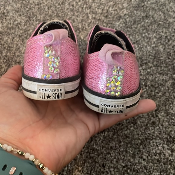 Toddler girl 💎dazzled💎 Converse shoes - Picture 2 of 5